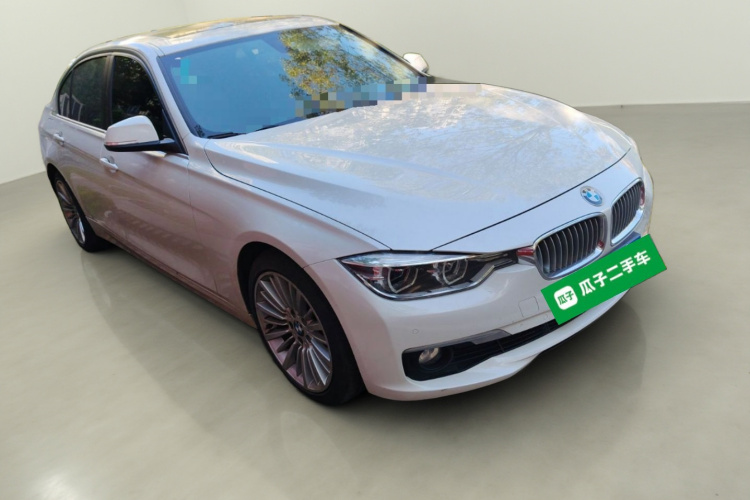 宝马3系 2018款 320Li 时尚型车身外观3