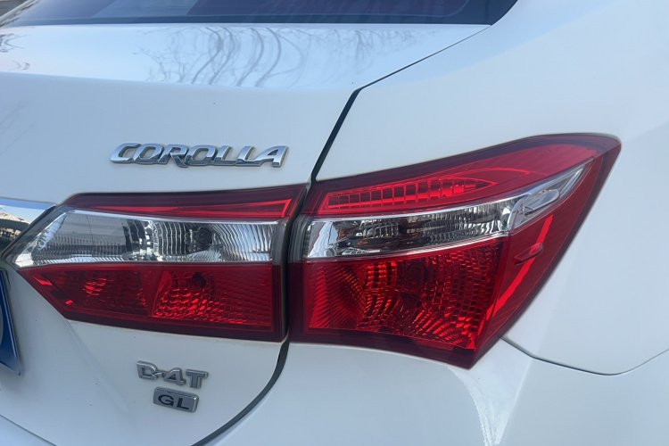 丰田 卡罗拉 2017款 1.2T 手动GL车身外观6012