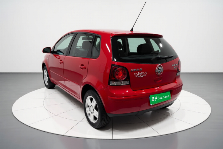 大众 Polo 2009款 劲情 1.6L 自动风尚版车身外观5