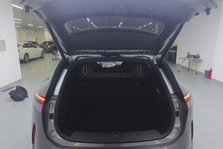 阿维塔07 2024款 Max增程版机舱底盘23