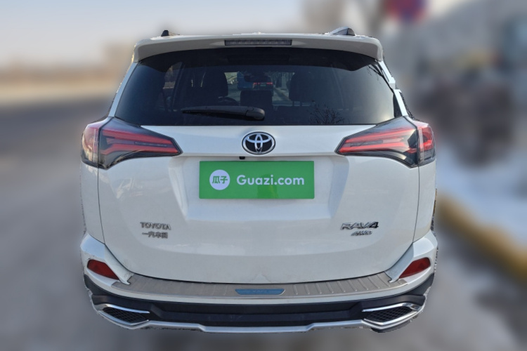 丰田 RAV4荣放 2018款 2.5L 自动四驱精英i版车身外观6