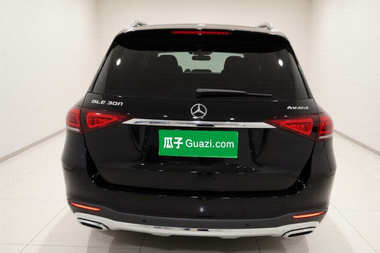 奔驰GLE 2023款 GLE 350 4MATIC 时尚型车身外观6