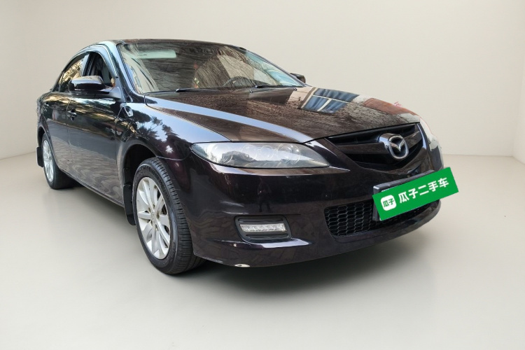 马自达6 2013款 2.0L 自动时尚型车身外观3