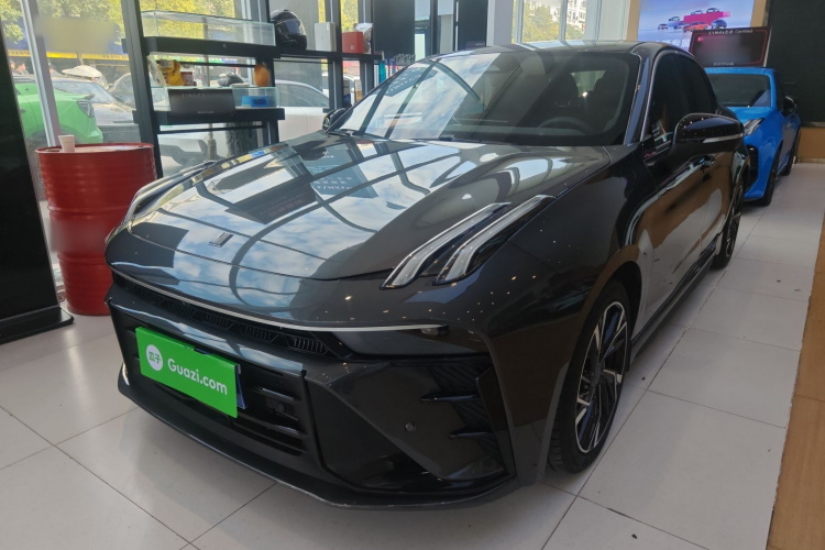 领克03 2025款 1.5TD DCT冠军版Pro车身外观1