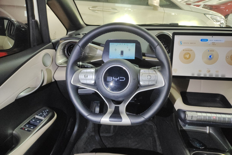 比亚迪 海豚 2025款 420km 时尚版中控内饰13