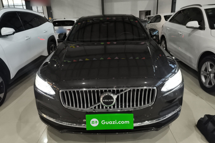 沃尔沃S90 2025款 B5 智远豪华版车身外观2