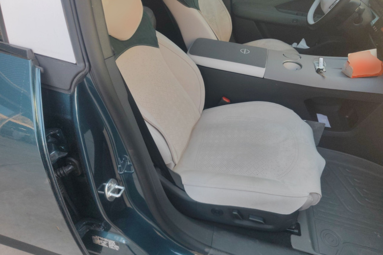 日产N7 2025款 625 Max局部细节41