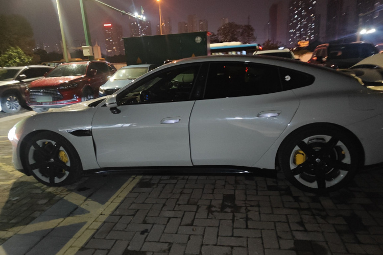 小米汽车 小米SU7 2024款 四驱超长续航高阶智驾Max版车身外观4