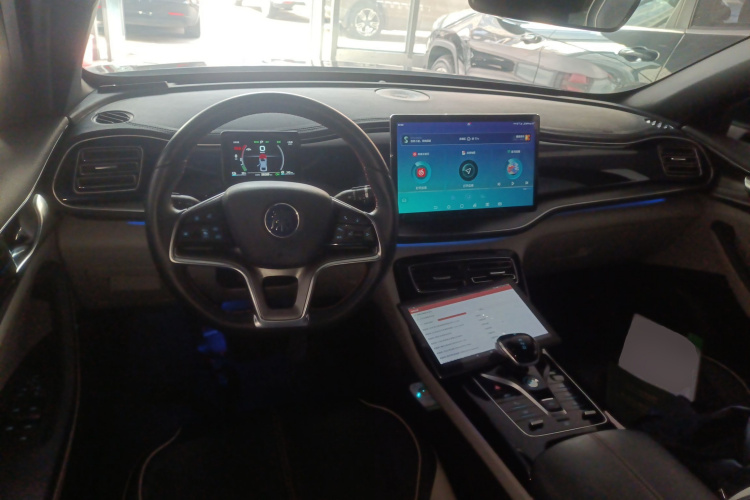 比亚迪 秦PLUS 2021款 DM-i 120KM 旗舰型中控内饰12