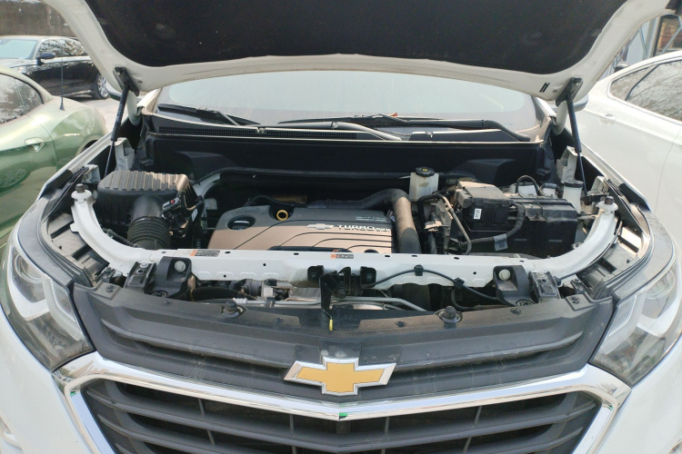 雪佛兰 探界者 2019款 535T 自动驭界版 国VI机舱底盘24