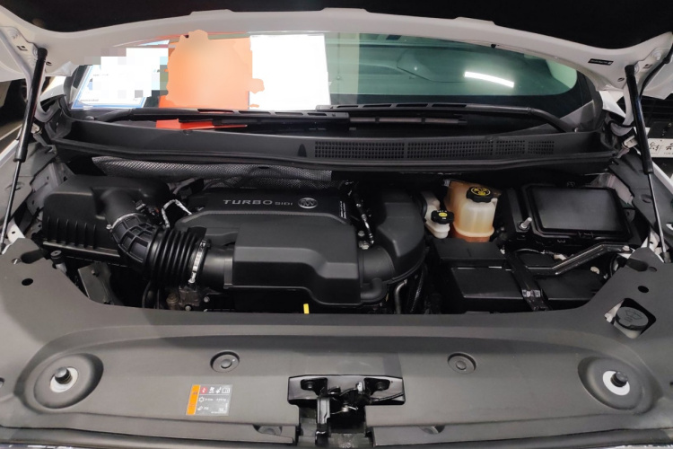 别克GL8 2022款 ES陆尊 653T 舒适型机舱底盘24