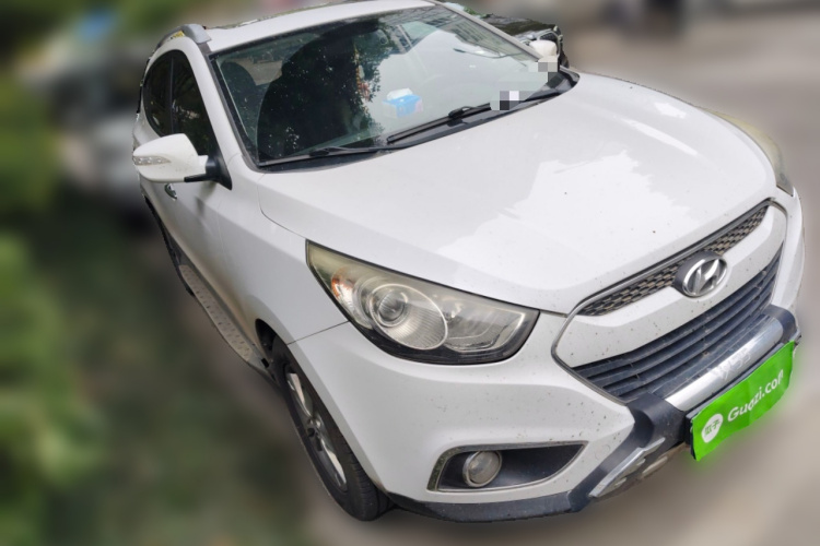 北京现代ix35 2012款 2.0L 自动两驱精英版GLS车身外观6002