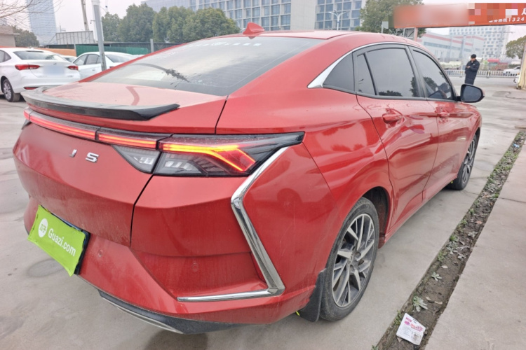 东风风神 奕炫 2020款 230T 自动炫酷版车身外观7