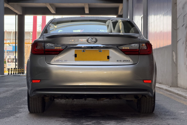 雷克萨斯ES 2015款 200 精英版车身外观6005