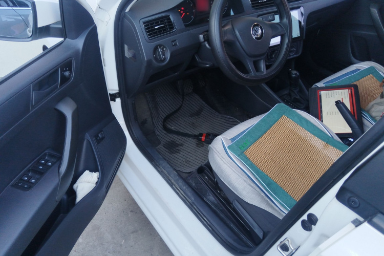 大众 桑塔纳 2016款 1.6L 自动风尚版中控内饰20