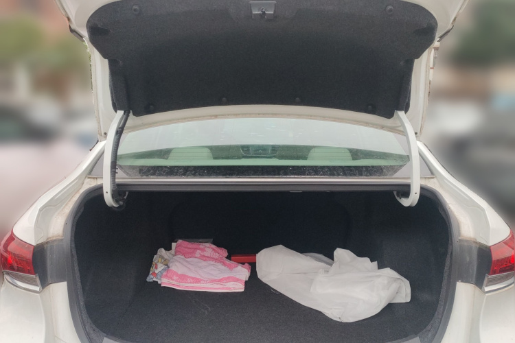 别克 英朗 2019款 15T 双离合进取型 国VI局部细节23