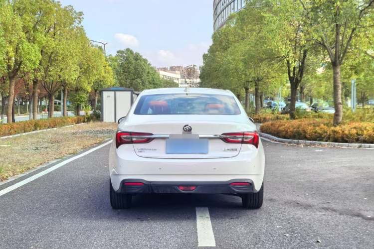 别克 威朗 2020款 15T 自动进取型车身外观6005