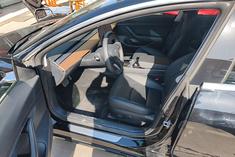 特斯拉 Model 3 2020款 改款 标准续航后驱升级版中控内饰20