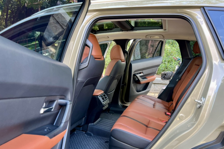 马自达CX-50行也 2023款 2.5L 尊行版中控内饰7006