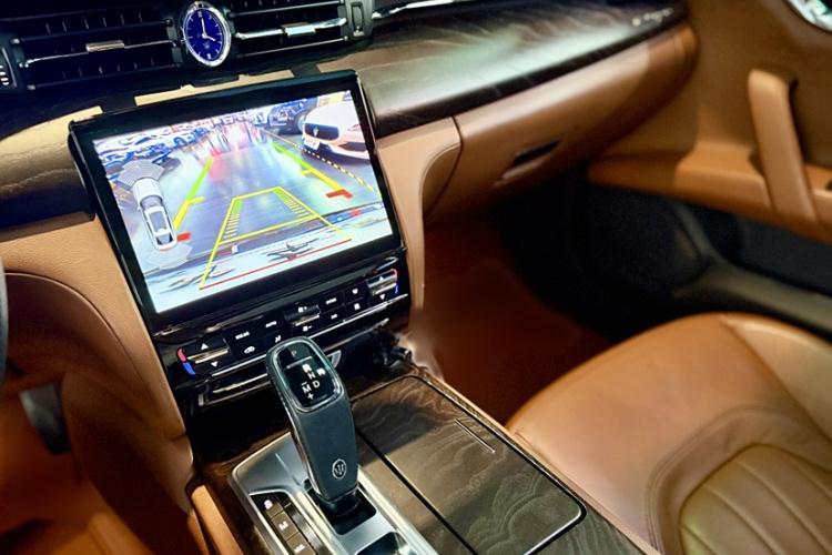 玛莎拉蒂 总裁 2013款 3.0T 标准型中控内饰7006