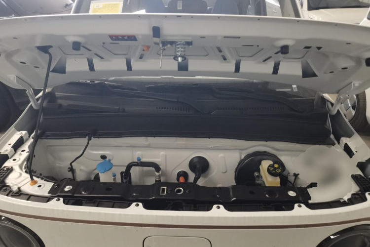 吉利银河 2024款 熊猫mini 200km 耐力熊机舱底盘24