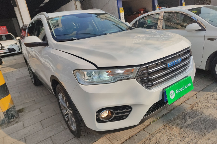 哈弗H6 2017款 蓝标 1.3T 自动两驱智尚型车身外观3