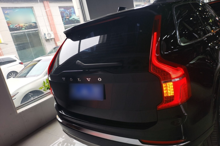 沃尔沃XC90 2020款 改款 T6 智逸豪华版 7座车身外观6