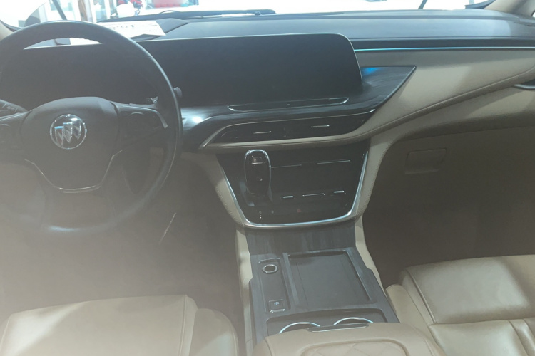 别克GL8 2020款 ES陆尊 653T 尊享型中控内饰7003