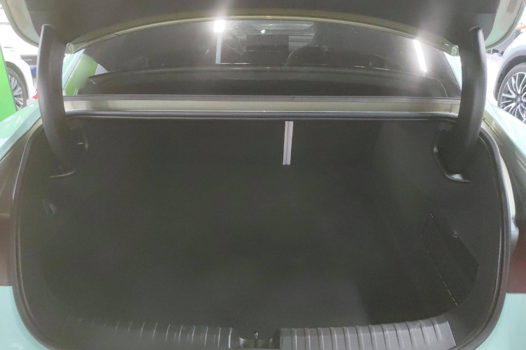 小米汽车 小米SU7 2024款 四驱超长续航高阶智驾Max版局部细节23