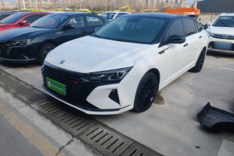 东风风神 奕炫MAX 2021款 1.5T 超酷潮爸版