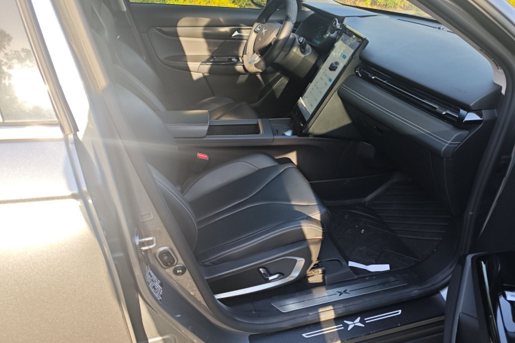 小鹏G3 2021款 G3i 460N局部细节41