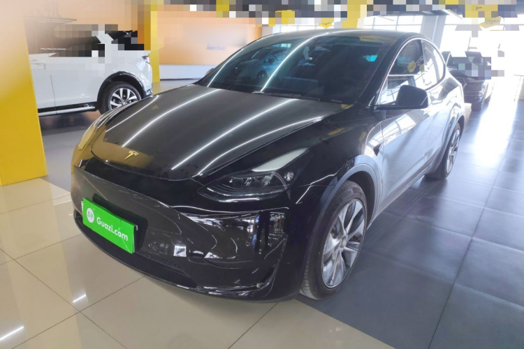 特斯拉 Model Y 2022款 后轮驱动版车身外观1