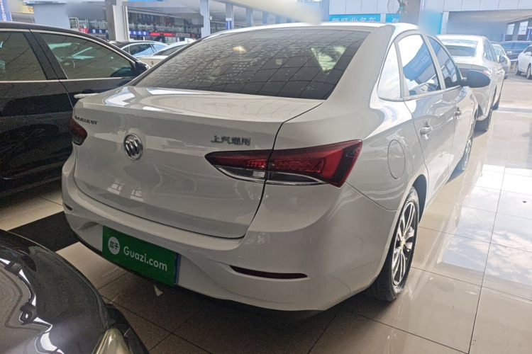 别克 英朗 2021款 1.3T 自动轻混动精英型车身外观7