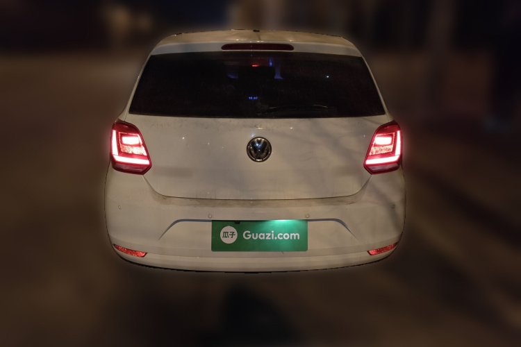 大众 Polo 2016款 1.4L 自动风尚型车身外观6