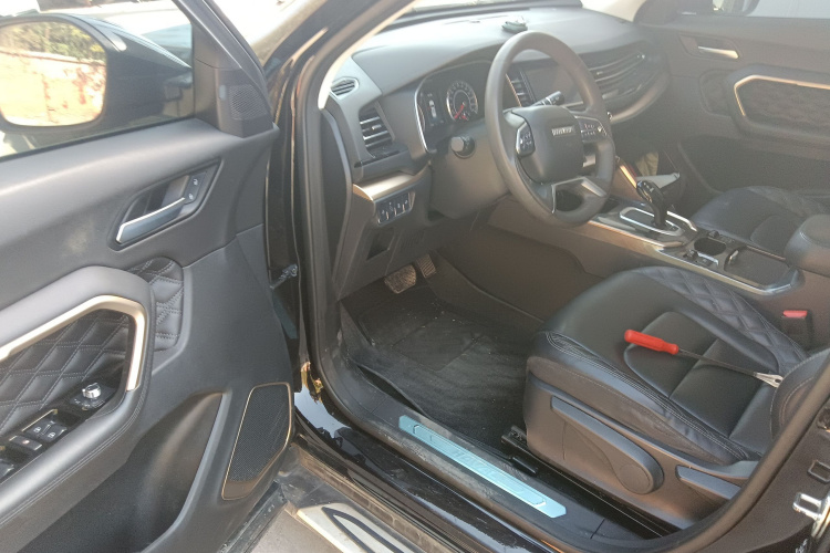 哈弗H6 2021款 1.5T 自动都市版中控内饰20