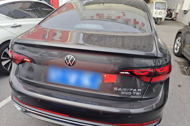 大众 速腾 2023款 300TSI DSG超越版车身外观6