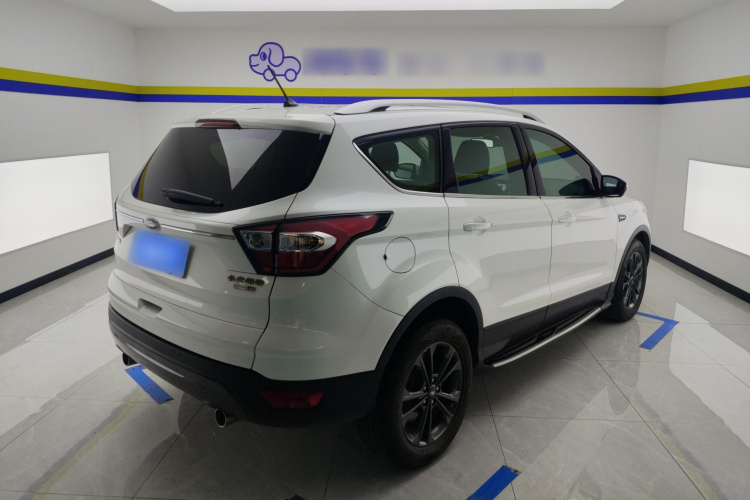 福特 翼虎 2019款 EcoBoost 180 两驱铂翼型 国VI车身外观7