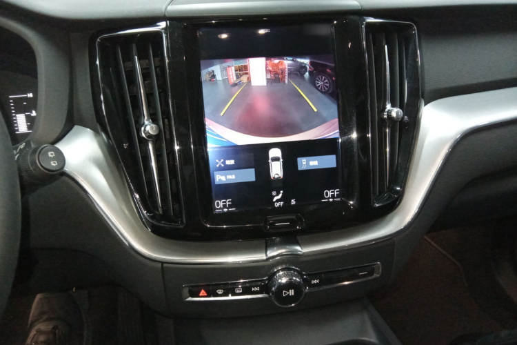 沃尔沃XC60 2019款 T5 四驱智逸版 国V局部细节16