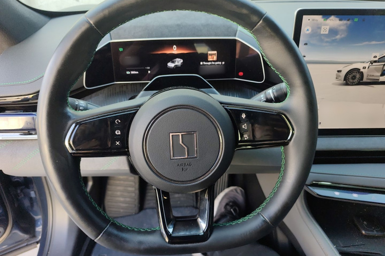 极氪001 2023款 ME版 100kWh局部细节13