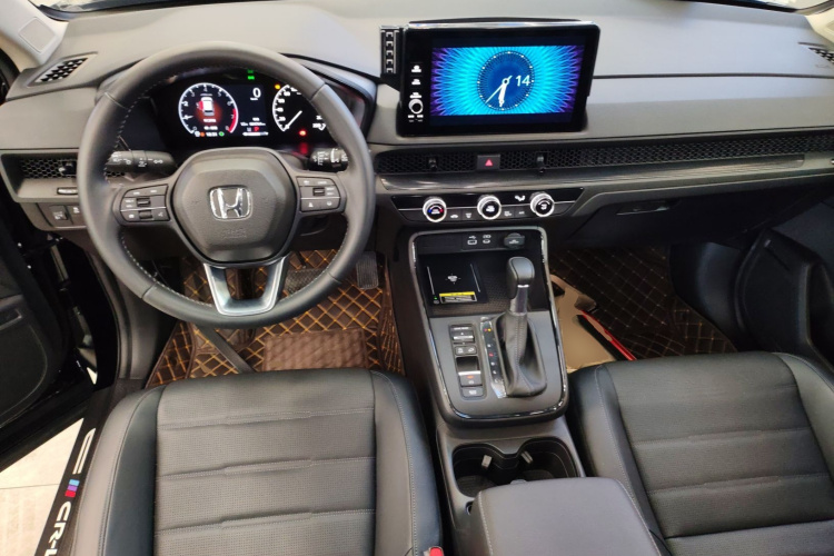 本田CR-V 2024款 240TURBO 两驱锋尚版 5座中控内饰12