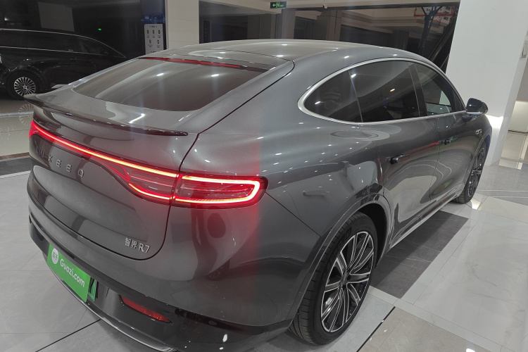 鸿蒙智行 智界R7 2024款 纯电 667km Max车身外观6005