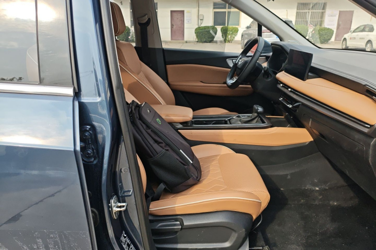 五菱汽车 五菱佳辰 2022款 1.5T CVT尊享旗舰型局部细节41