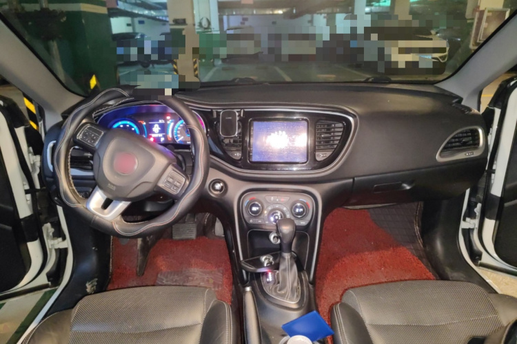 菲亚特 菲翔 2015款 1.4T 自动智享版中控内饰12