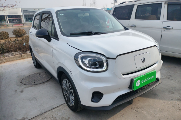 零跑汽车 零跑T03 2021款 400舒享版车身外观3