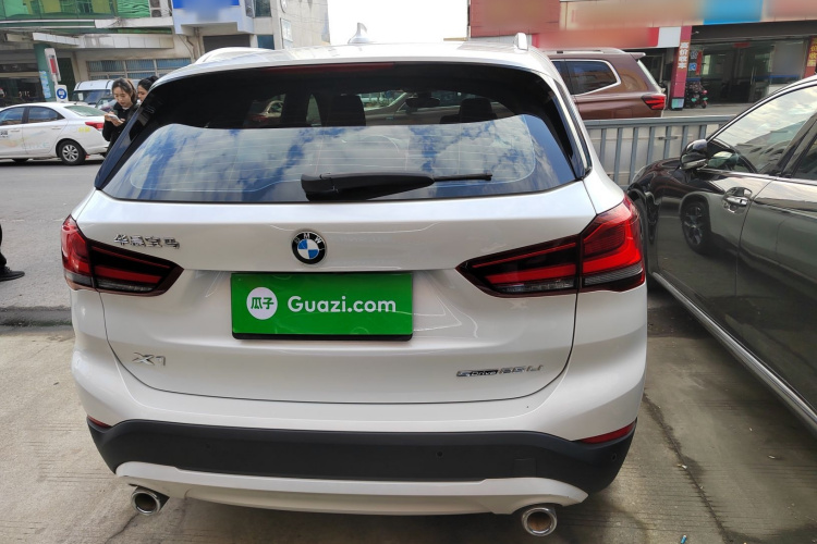 宝马X1 2020款 sDrive25Li 领先型车身外观6