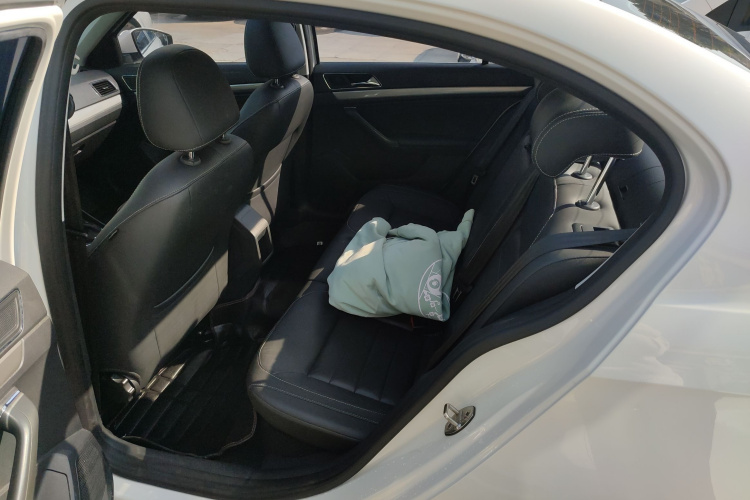 大众 朗逸 2017款 1.6L 自动舒适版中控内饰7004