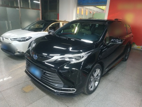 丰田 赛那SIENNA 2023款 2.5L混动 尊贵版