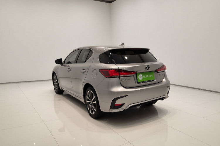 雷克萨斯CT 2017款 CT200h 精英版 单色 国V车身外观5