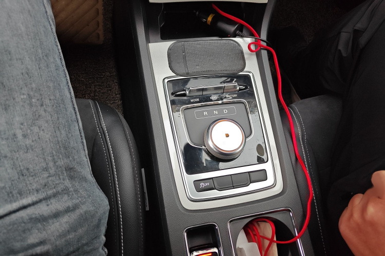 荣威i6新能源 2017款 45T 混动互联智尊版局部细节18