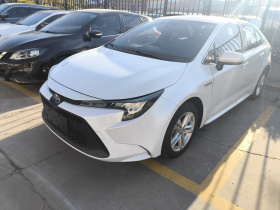 丰田 雷凌 2021款 双擎 1.8H E-CVT领先版